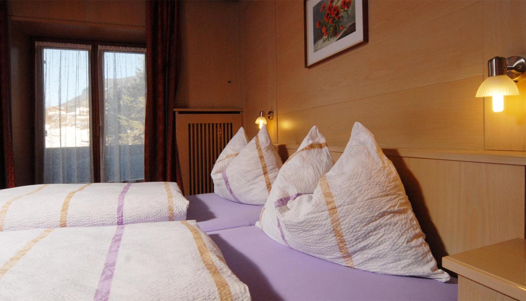 Garni Waldfrieden Hotel Castelrotto Bagian luar foto