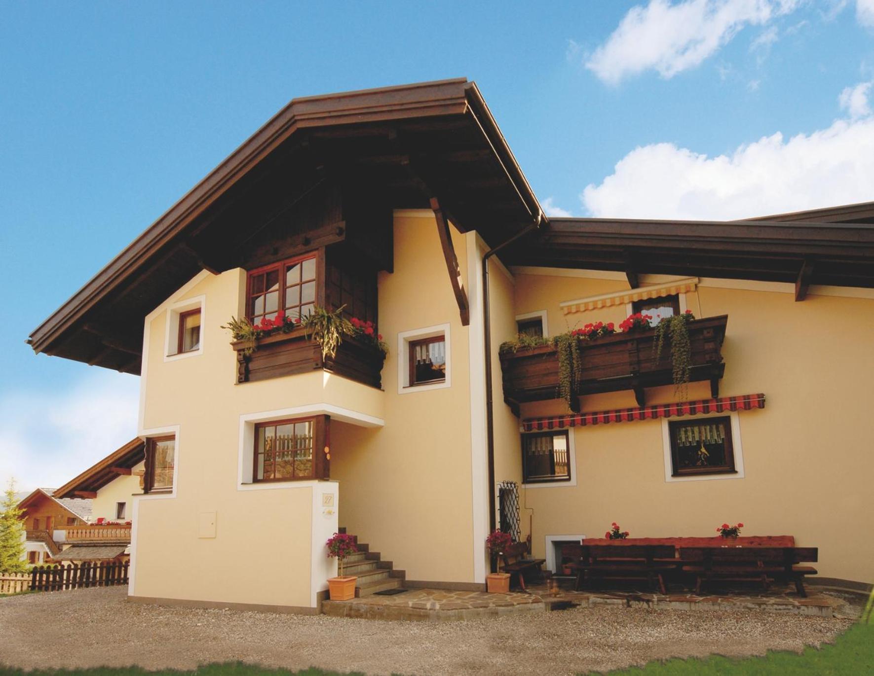 Garni Waldfrieden Hotel Castelrotto Bagian luar foto