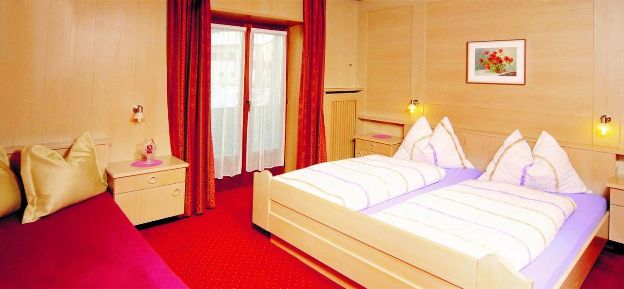 Garni Waldfrieden Hotel Castelrotto Bagian luar foto